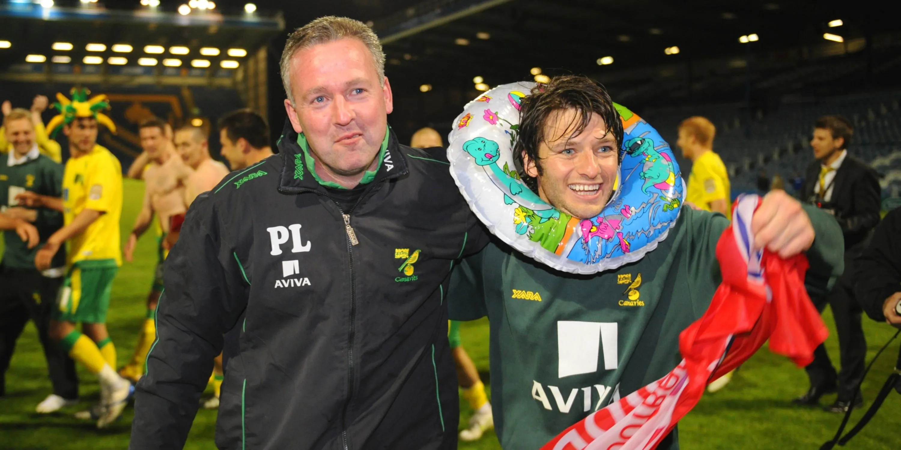 Norwich City ăn mừng chiến công thăng hạng liên tiếp lên Premier League