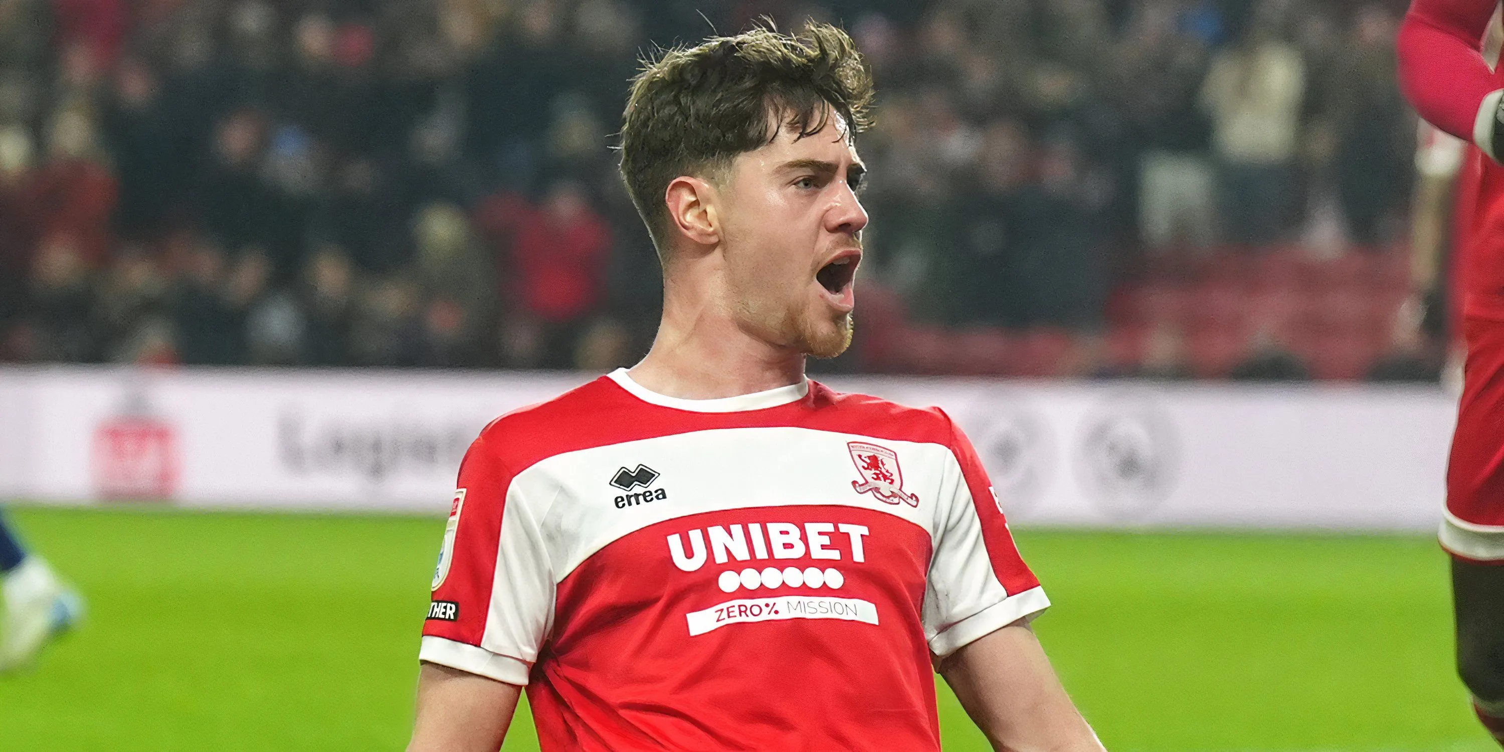 Hayden Hackney ăn mừng bàn thắng cho Middlesbrough tại giải Hạng Nhất Anh
