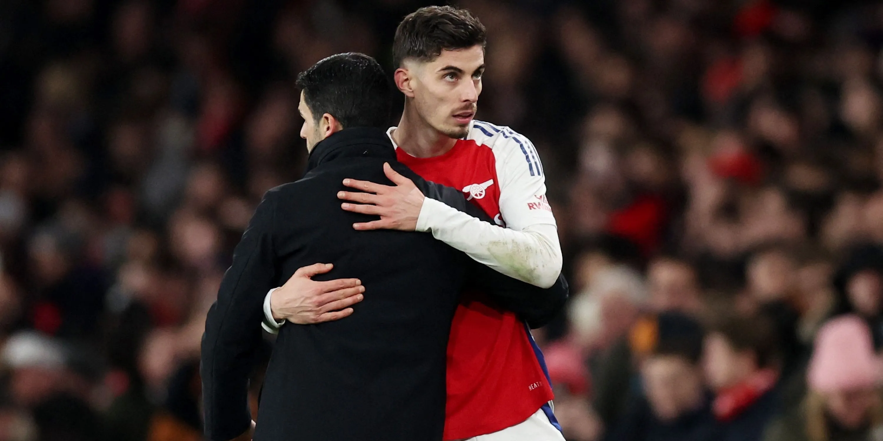 Kai Havertz cùng HLV Mikel Arteta tại Arsenal, nơi anh thăng hoa sau khi rời Chelsea