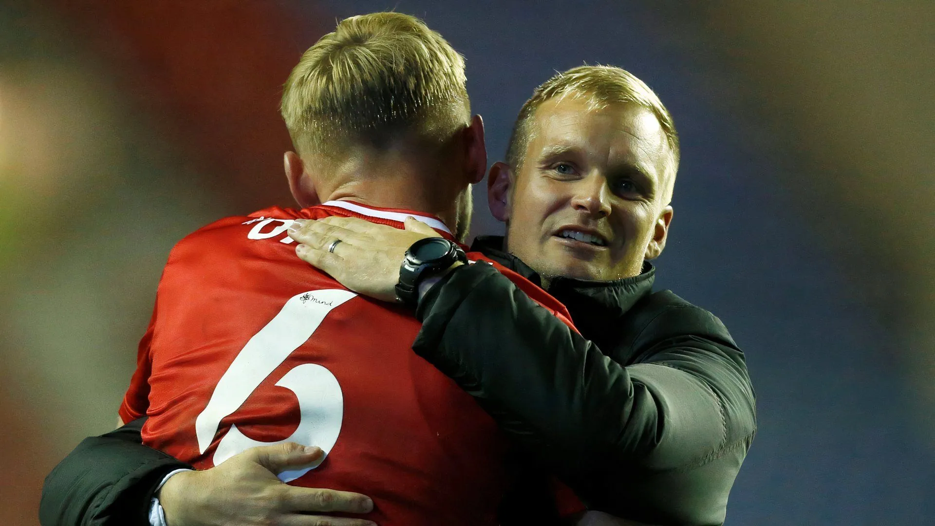 Liam Manning và Harry Darling làm việc cùng nhau tại MK Dons