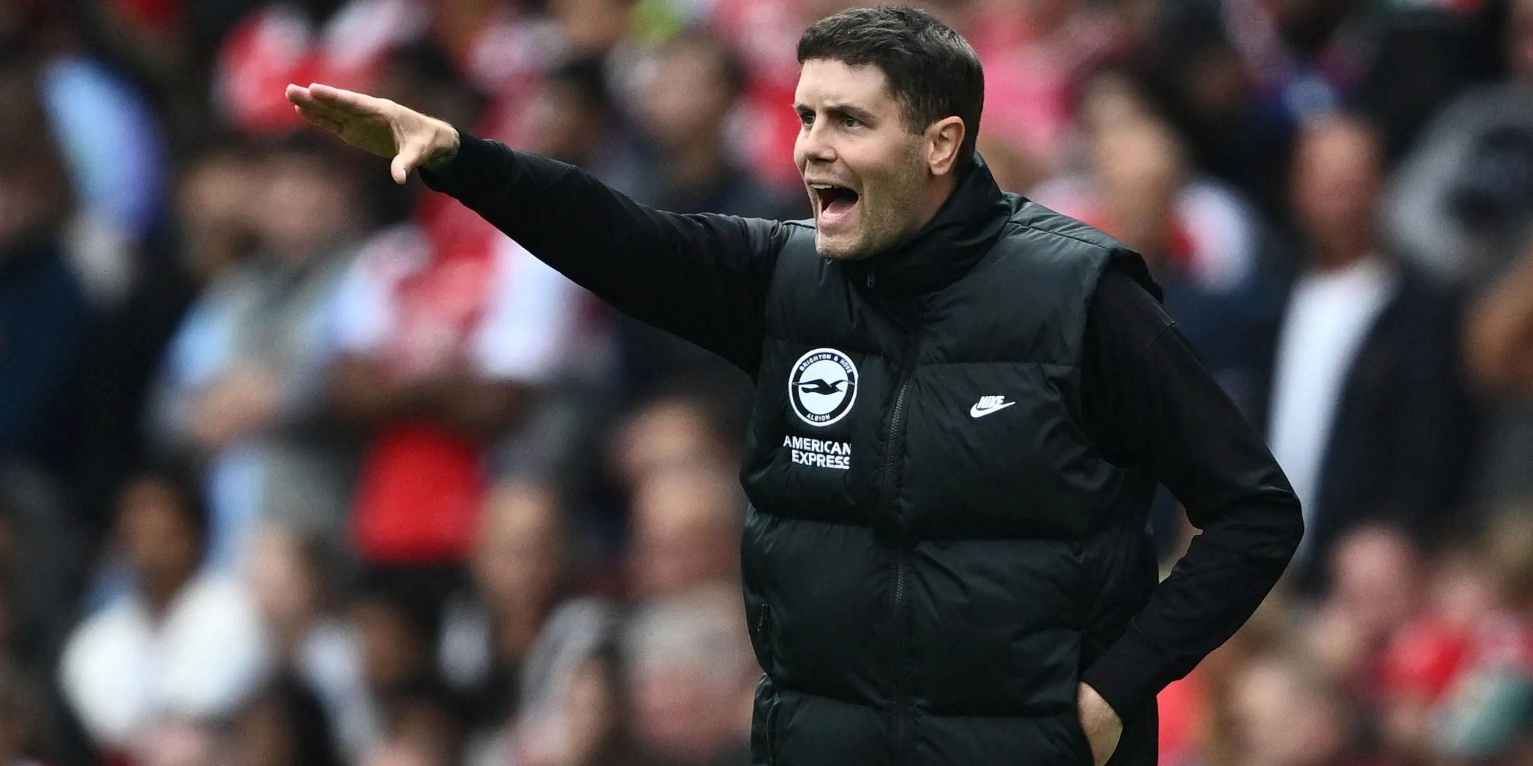 Tân HLV Fabian Hurzeler của Brighton trên sân tập