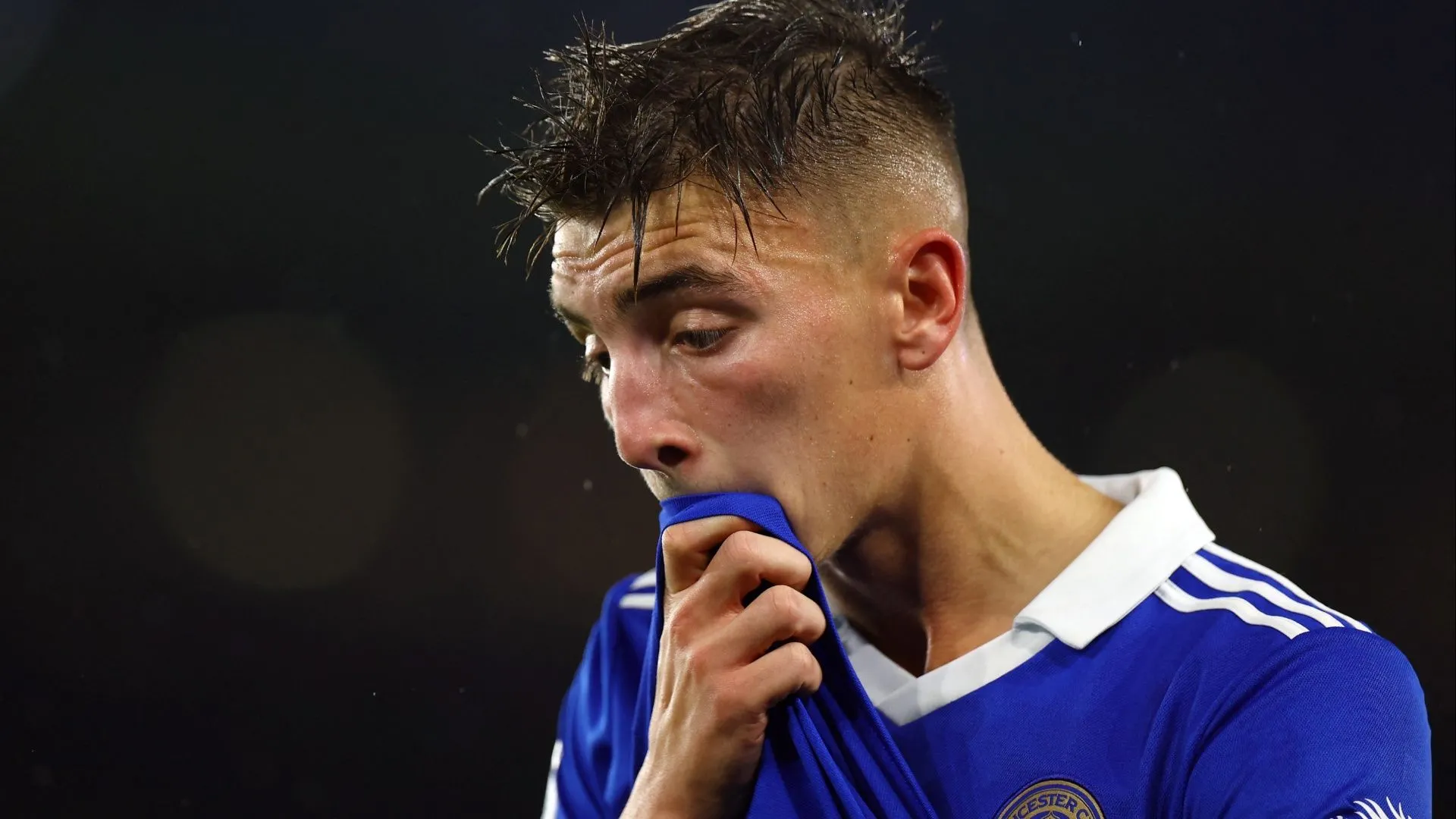 Đội hình Leicester City chuẩn bị cho mùa giải Championship, với nhiều tài năng trẻ và giàu tiềm năng.