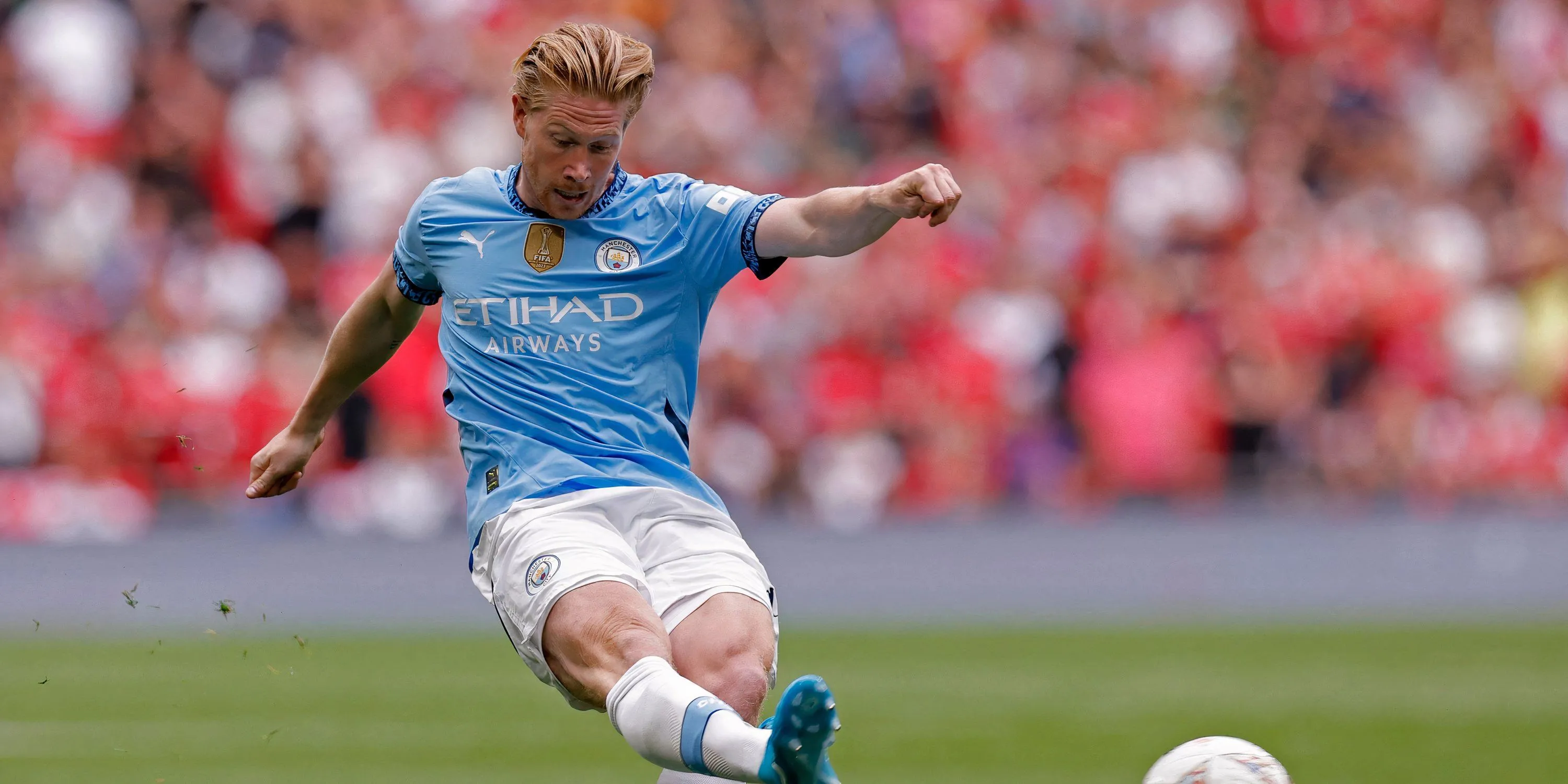 Kevin De Bruyne trong màu áo Manchester City