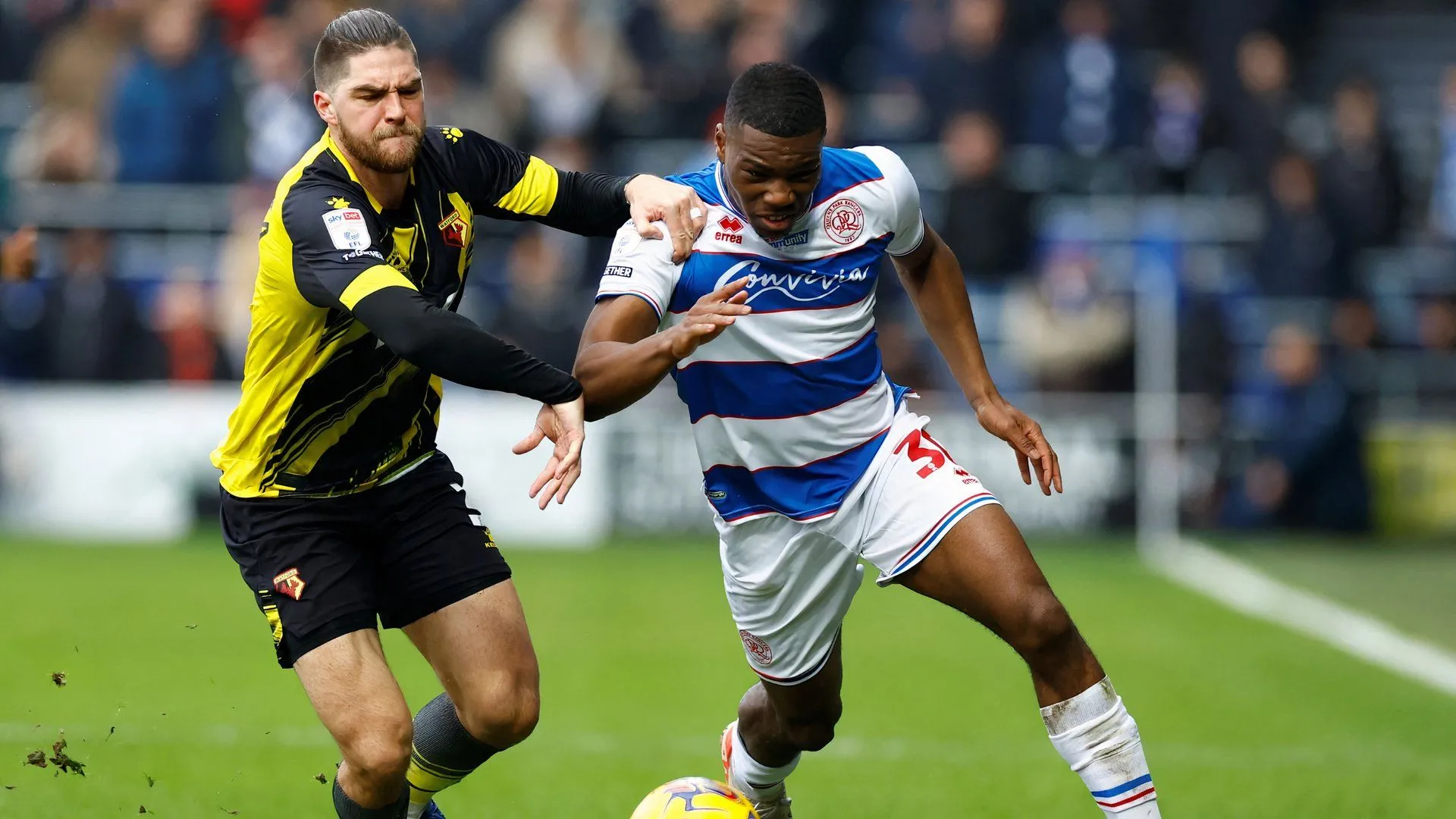 Sinclair Armstrong đối mặt tương lai không chắc chắn tại Bristol City