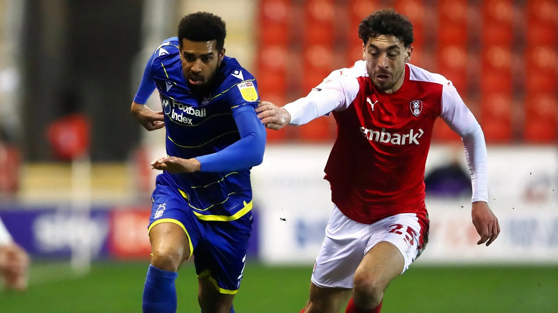 Matt Crooks tiếp tục phát triển sự nghiệp tại Middlesbrough với những năm tháng thành công ở Championship